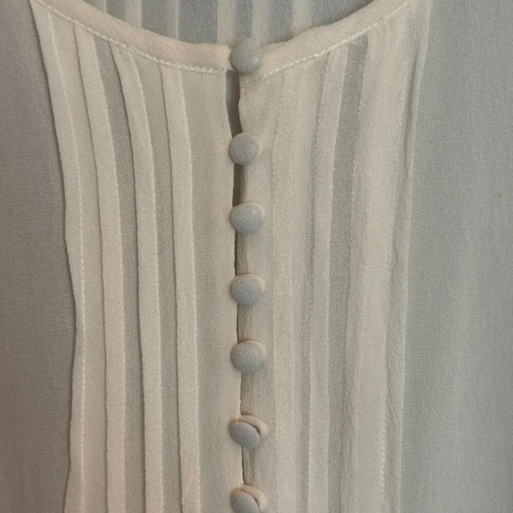Joie 100% Silk Blouse Sz Medium Cream Chiffon Pintuck Pleated Sheer Gauze Crepe - Picture 7 of 15